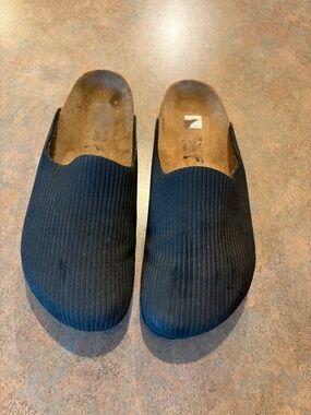 Birkenstock Birki’s Amsterdam Women’s Sz 7 brown corduroy Slip-On Mule Clog